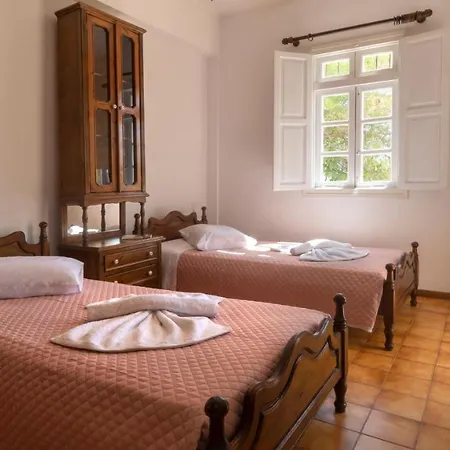 Ivi Front Villa, Leros Вилла *
