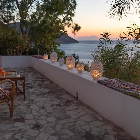 וילה Ivi Front Villa, Leros *