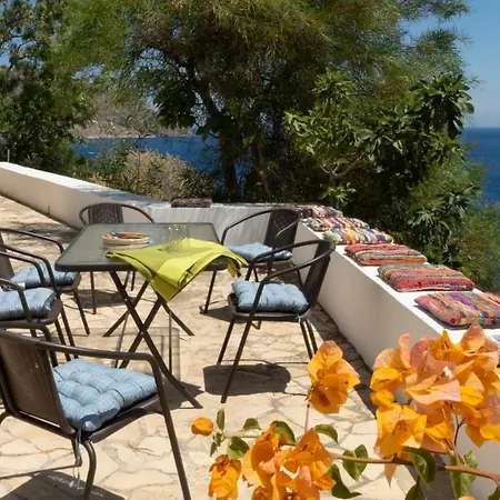 Ivi Front Villa, Leros Vromolithos