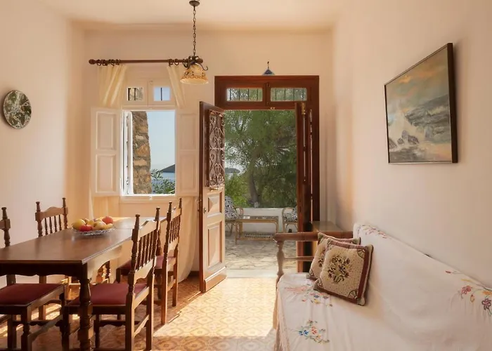 Ivi Front Villa, Leros * Vromolithos