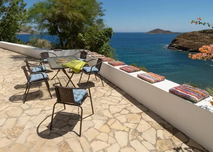 Ivi Front Villa, Leros * Vromolithos