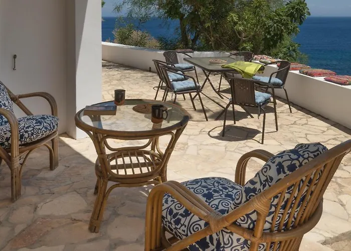 Ivi Front Villa, Leros * Vromolithos